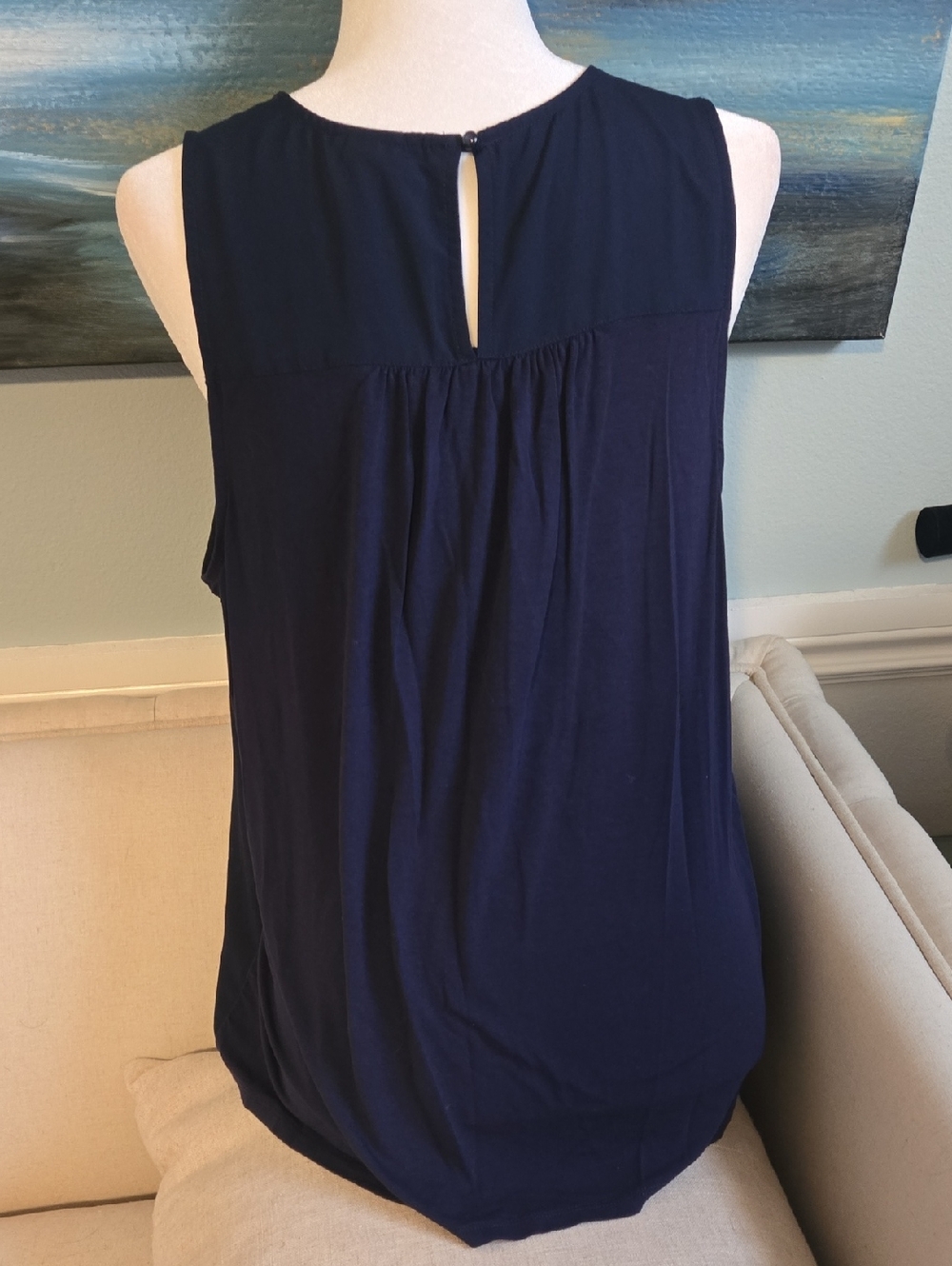 navy sleeveless blouse - Picture 3 of 5
